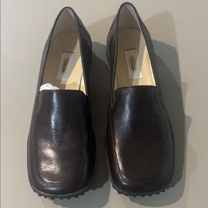 Talbots Rich Brown Leather Slip-On Loafers New No Box Size 6